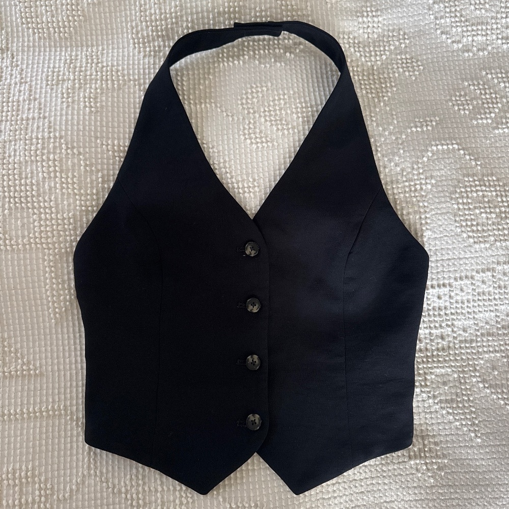 Aritzia Wilfred Vito vest in black size 0